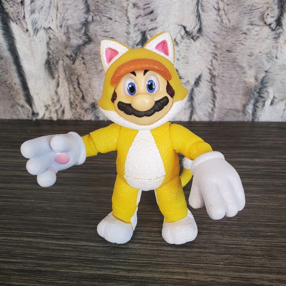 Jakks 2016 Yellow Cat Mario Articulated 5" Nintendo Video Game Action Figure